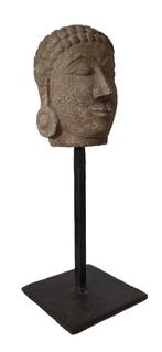 Boeddha hoofd in steen op standaard., Ophalen of Verzenden, Zo goed als nieuw