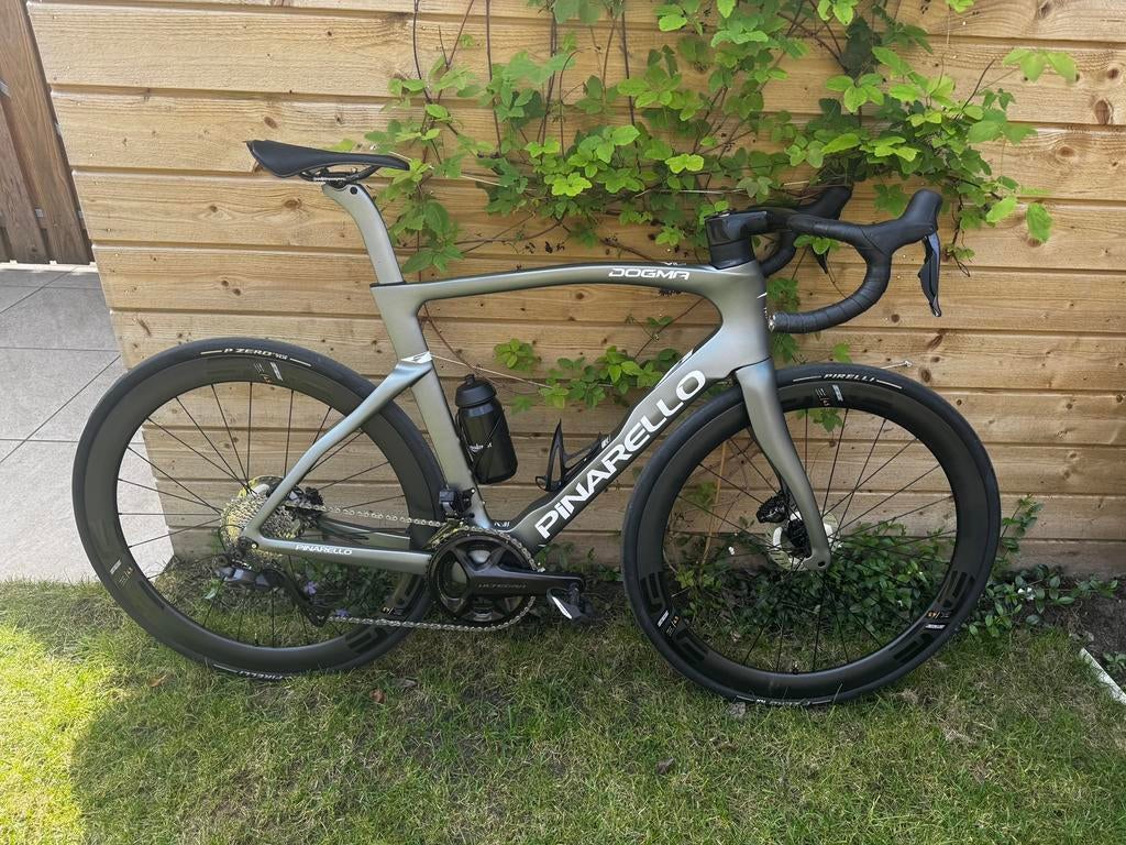 Pinarello Dogma F,  Shimano Ultegra 12speed Di2 groepset., Vélos & Vélomoteurs, Enlèvement, Comme neuf