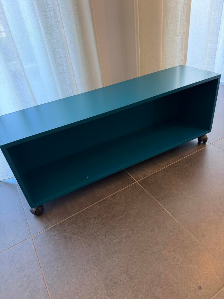 Open kast op wieltjes, Ophalen, Gebruikt