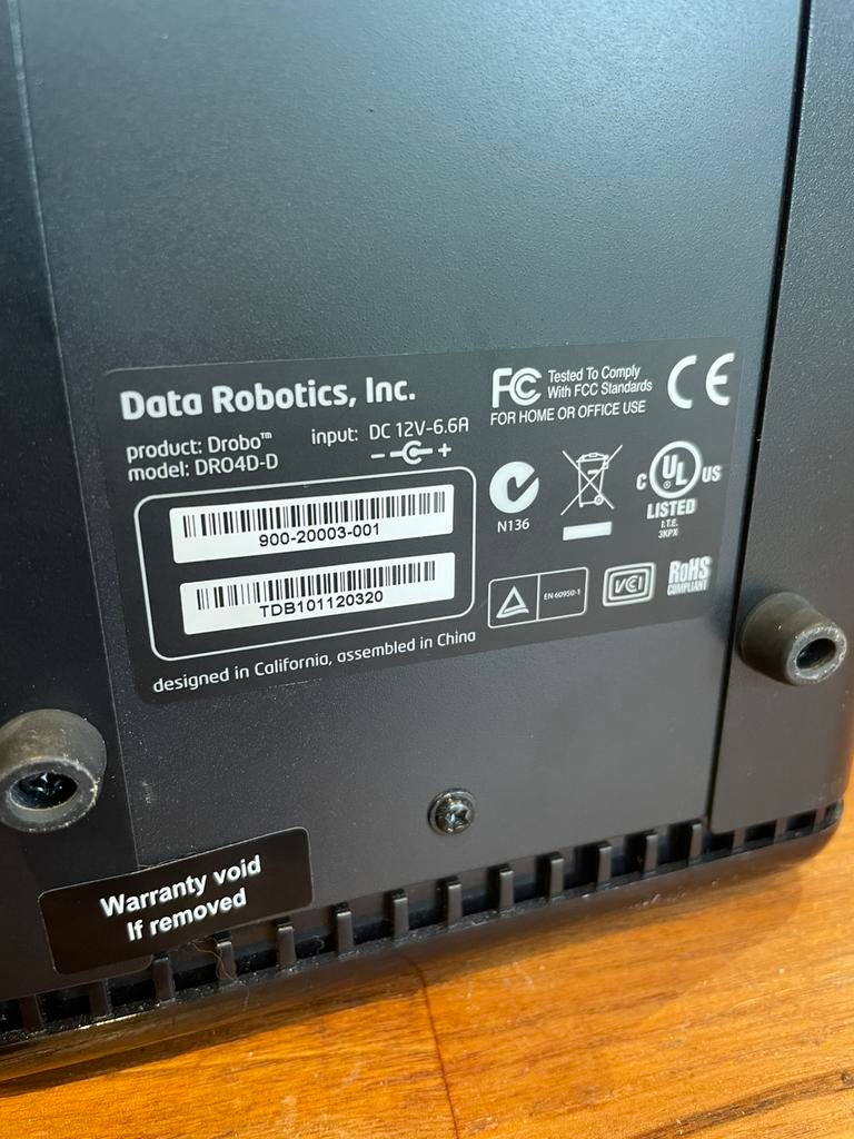 Drobo 4D  4-bay DAS (USB / FireWire) - compact & betrouwbaar, Ophalen of Verzenden, Gebruikt