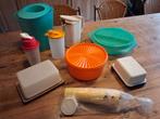 TUPPERWARE ALLERHANDE KANNETJES, DOZEN, POTJES, BEKERS EN GA, Enlèvement, Utilisé