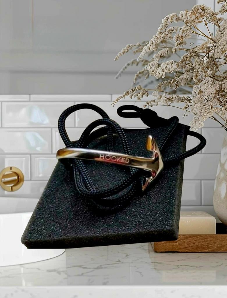 BRACELET MARIN EN ACIER INOXYDABLE HOOKED NEUF, Enlèvement ou Envoi, Neuf, Autres couleurs, Autres matériaux