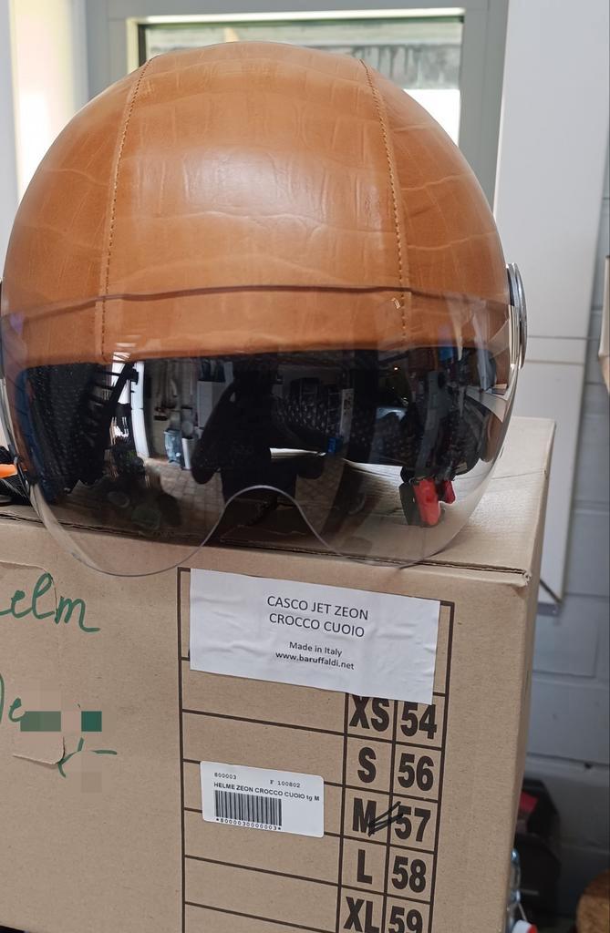 Motor scooter Vespa helm crocco cuoio, Fietsen en Brommers, Brommerhelmen, Ophalen