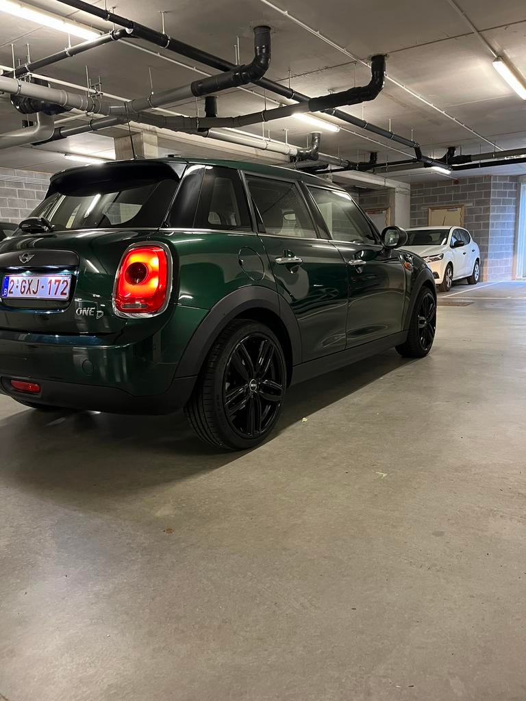 Mini one D Euro 6 GPS, Autos, Mini, Particulier, One, ABS, Phares directionnels, Régulateur de distance, Airbags, Air conditionné