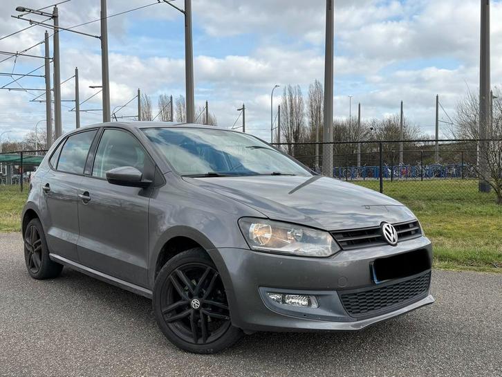 Volkswagen polo 1.2 beznine 2010 164.000km, Auto diversen, Ongevalwagen, Volkswagen, Benzine, Ophalen