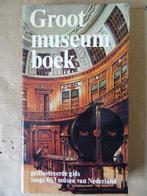 Annemiek Overbeek Groot museumboek 663 musées illustrés, Enlèvement ou Envoi, Comme neuf, Annemiek Overbeek, Autres sujets/thèmes