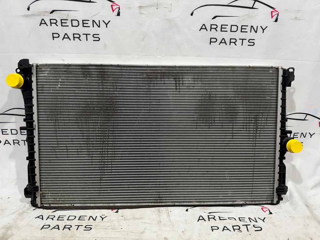 BMW X1 U11 X2 U10 2 Serie Active U06 Radiateur 17119846866, Gebruikt, -, -, Ophalen of Verzenden