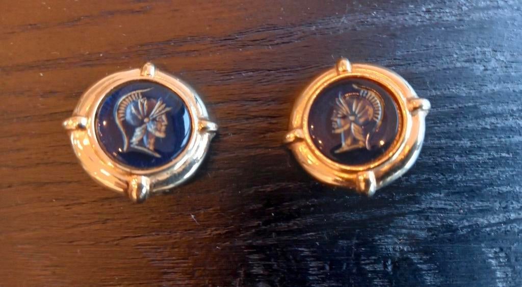 Zeer mooie vintage „couture” oorbellen, Handtassen en Accessoires, Oorbellen, Ophalen of Verzenden, Blauw