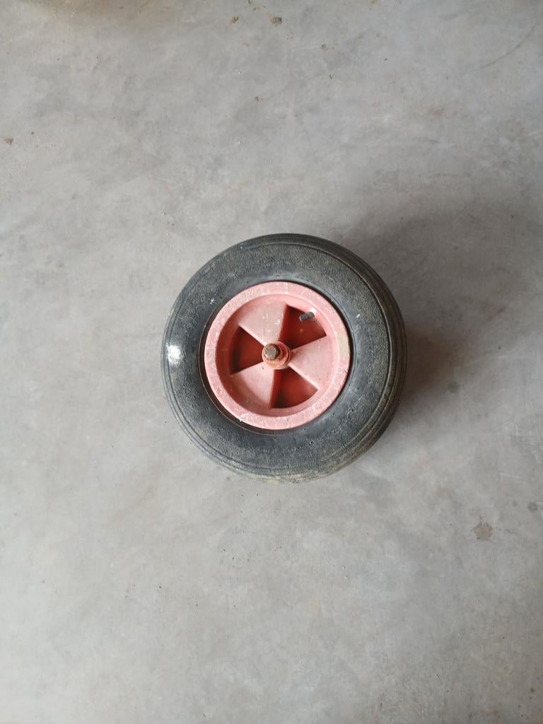 kruiwagen  wiel, Ophalen