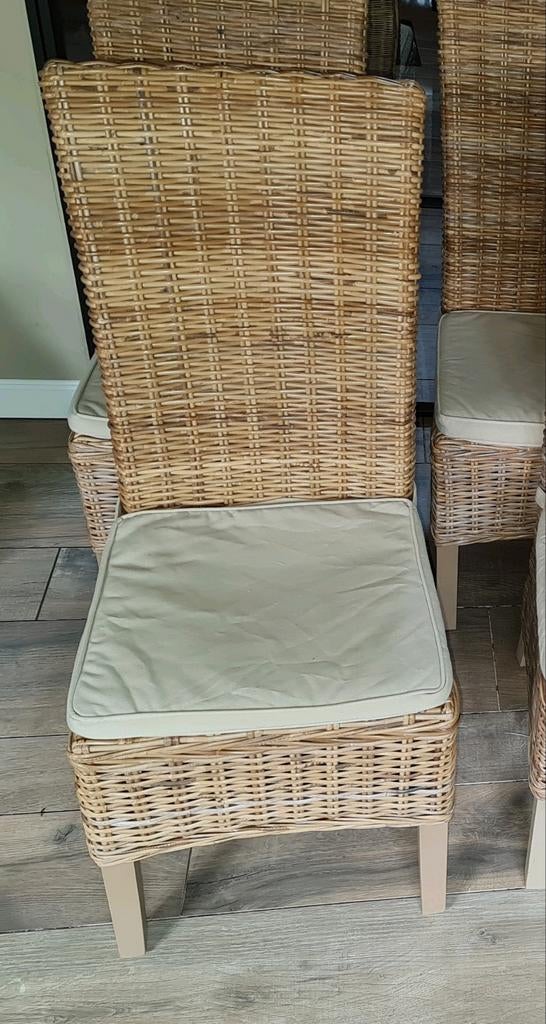 Rotan stoel (6 beschikbaar), Huis en Inrichting, Stoelen, Ophalen