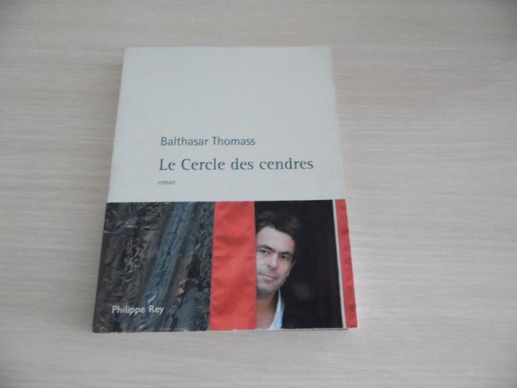 LE CERCLE DES CENDRES      BALTHASAR  THOMAS, Boeken, Romans, Zo goed als nieuw, Europa overig, Ophalen of Verzenden