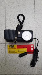 12V-compressor voor autobanden, fietsbanden, enz, Ophalen of Verzenden, Zo goed als nieuw
