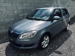 Skoda fabia • 1.2i • 2012 • 5 portes • garantie • a voir •, Voorwielaandrijving, Stof, Zwart, 1198 cc