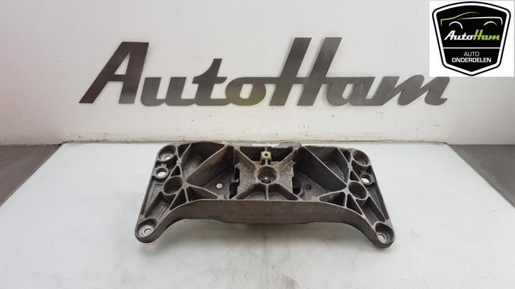 VERSNELLINGSBAKSTEUN BMW 5 serie Touring (F11), Auto-onderdelen, Ophanging en Onderstel, BMW, Gebruikt