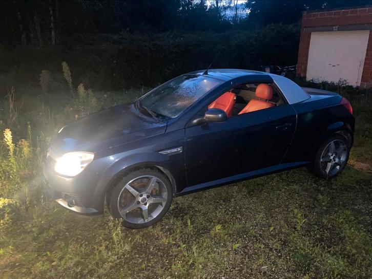 Opel Tigra 1.3 CDTI Cabrio Koop/Ruil, Auto's, Opel, Particulier, Tigra, Airbags, Airconditioning, Centrale vergrendeling, Elektrische koffer