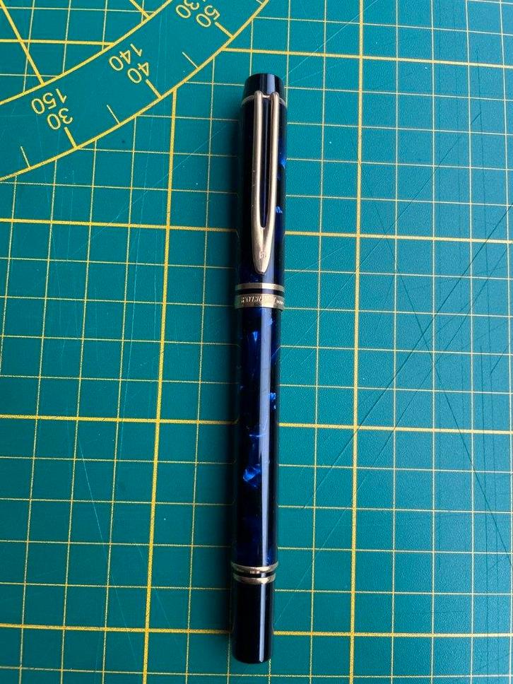 Waterman Le Man 200 Rhapsody Mineral Blue Rollerball, Verzamelen, Pennenverzamelingen, Waterman, Ophalen of Verzenden