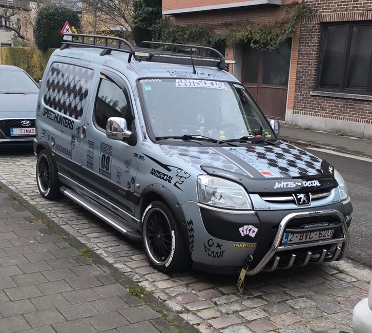 Peugeot partner - 1.6HDI - 2007 - Custom - G.v.v., Auto's, Bestelwagens en Lichte vracht, Particulier, ABS, Achteruitrijcamera