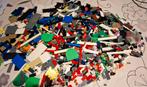 Te koop lot lego en minifiguurs, Kinderen en Baby's, Speelgoed | Duplo en Lego, Ophalen of Verzenden, Zo goed als nieuw, Losse stenen