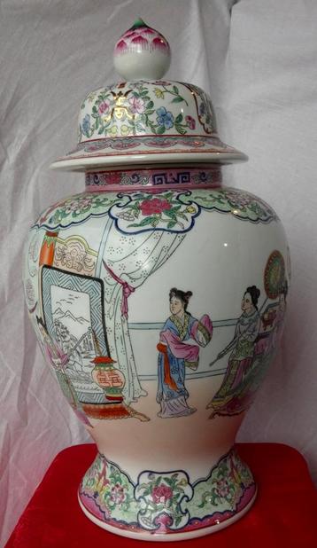 Vase chinois et couvercle (2) Famille Rose