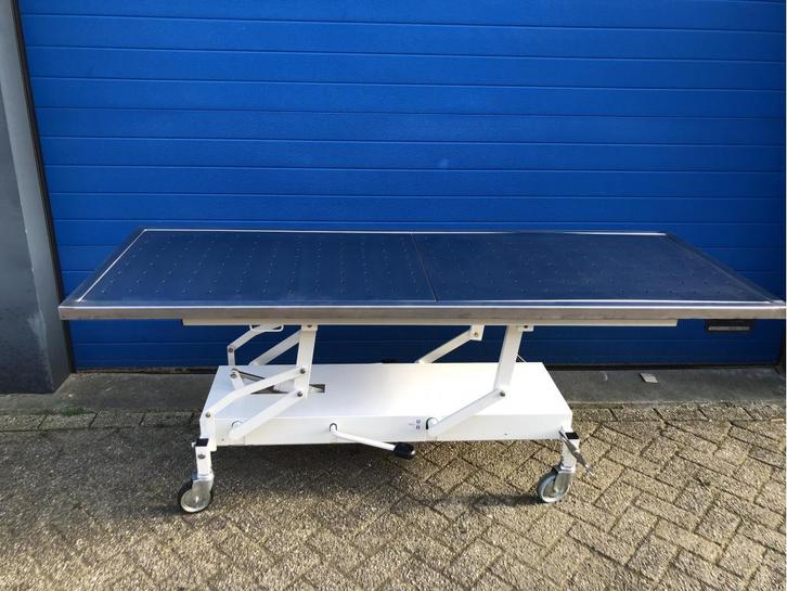 Aflegtafel wastafel voor overledenen, islamitische bewassing, Diversen, Braces