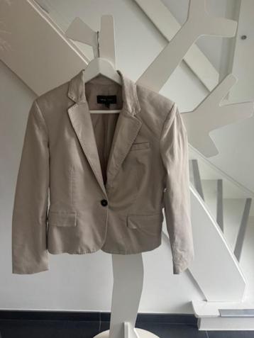 Beige blazer Mango maat 40 als nieuw beschikbaar voor biedingen