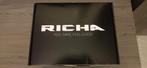 Richa motorschoenen, Ophalen