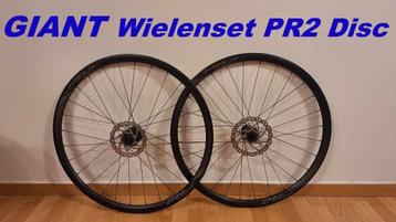 Giant Wielenset Disc 28 inch wielen met 11 speed body beschikbaar voor biedingen