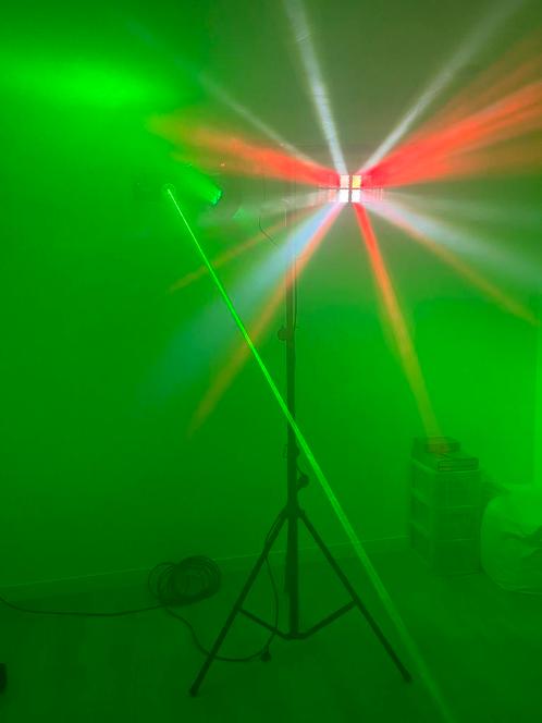 Gloednieuwe lichtshow en rookmachine, Muziek en Instrumenten, Licht en Laser, Nieuw, Laser, Ophalen