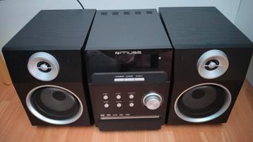 Stereoketen met cd, MP3, USB, radio fm beschikbaar voor biedingen