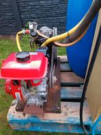 Te koop sproeier met Benzine motor, Ophalen, Zo goed als nieuw