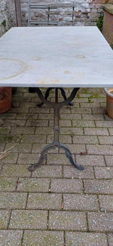 Table en marbre jardin, Antiquités & Art, Antiquités | Meubles | Tables, Enlèvement