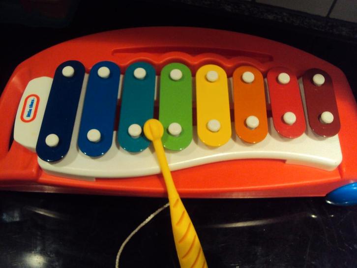 Little tikes, leuke xylofoon met geel stokje, Kinderen en Baby's, Speelgoed | Fisher-Price, Ophalen of Verzenden