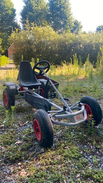 Go-car met aanhangwagen beschikbaar voor biedingen