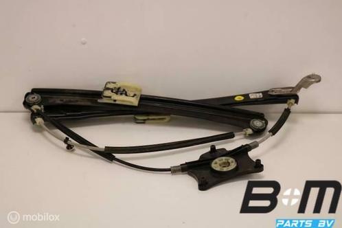 Raammechaniek linksvoor VW Tiguan Allspace 5NN837461, Auto-onderdelen, Ruiten en Toebehoren, Gebruikt