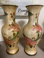 2 koperen vazen .32cm hoog, Antiek en Kunst, Antiek | Brons en Koper, Ophalen, Koper