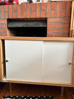 Kleine kast met glas, Ophalen, Zo goed als nieuw