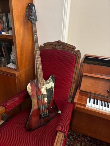 Epiphone thunderbird beschikbaar voor biedingen