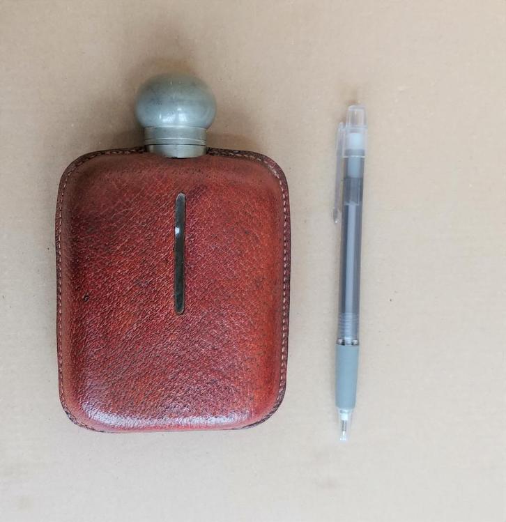 Whisky Britse heupfles leder/tin Perfect, Antiek en Kunst, Antiek | Glaswerk en Kristal, Ophalen of Verzenden