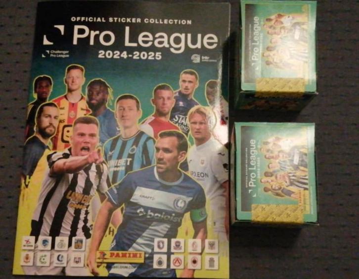 Panini pro league 24/25 Album + 2 dozen(500stickers), Hobby en Vrije tijd, Stickers en Plaatjes, Zo goed als nieuw, Ophalen of Verzenden