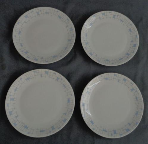 ARZBERG 1495 GITTERDEKOR Lot de 4 assiettes à petit-déjeuner, Maison & Meubles, Cuisine | Vaisselle, Utilisé, Enlèvement ou Envoi