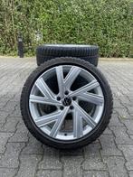 Roues Volkswagen Golf 8 Bergamo 225/40 R18 avec pneus d'hive, Autos : Pièces & Accessoires, Pneus & Jantes, 18 pouces, Pneus et Jantes