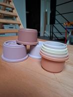 Mushie stapelpotjes, Kinderen en Baby's, Ophalen, Zo goed als nieuw