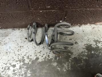 RESSORT DE SUSPENSION ARRIERE OPEL CORSA C beschikbaar voor biedingen
