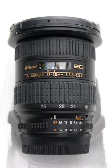 Nikon NIKKOR 18-35 1:3,5-4,5D LED