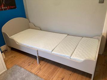Meegroeibed IKEA incl. lattenbodem & matras beschikbaar voor biedingen