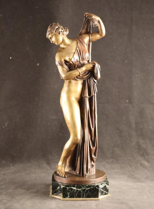 Antiek bronzen sculptuur van halfnaakt, Antiek en Kunst, Kunst | Beelden en Houtsnijwerken, Ophalen of Verzenden