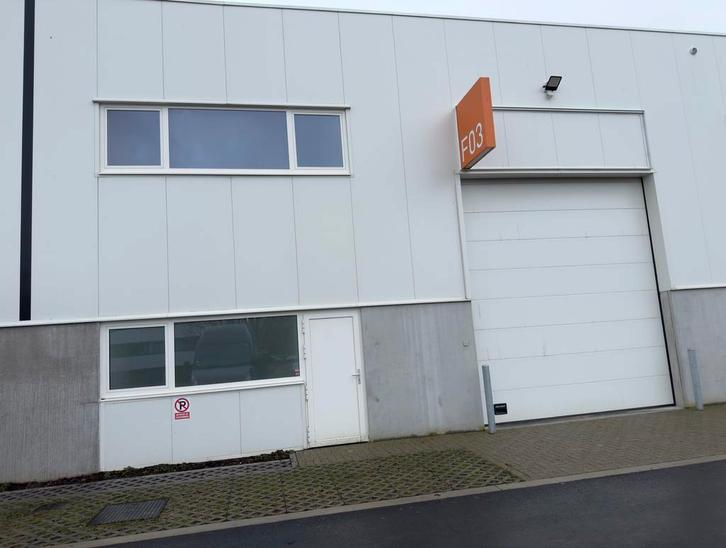 Entrepôt à louer REPRISE DE BAIL, Immo, Garages & Places de parking