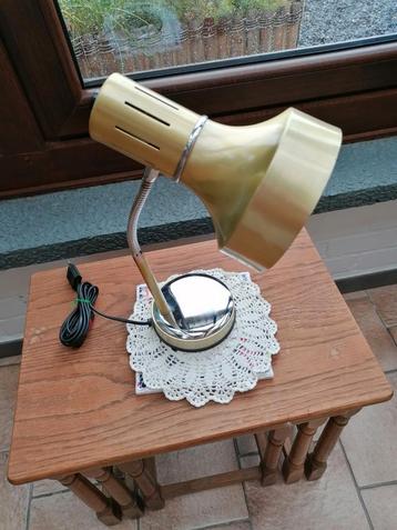 Veneta Lumi vintage bureaulamp jaren 70-80  beschikbaar voor biedingen