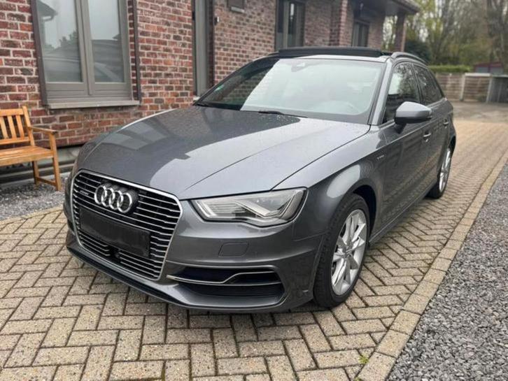 Audi A3 e tron (2016) S line automaat, Auto's, Audi, Bedrijf, Te koop, A3, Achteruitrijcamera, Hybride Elektrisch/Benzine, 5 deurs