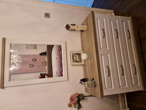 slaapkamer kommode met spiegel, Huis en Inrichting, Slaapkamer | Nachtkastjes, Zo goed als nieuw, Ophalen
